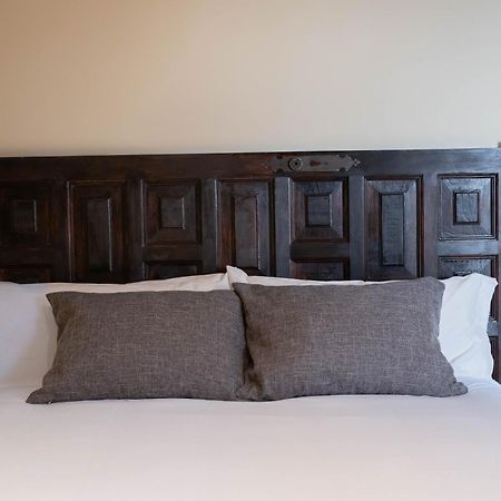 Hotel Posada Las Retajas Мединасели Екстериор снимка